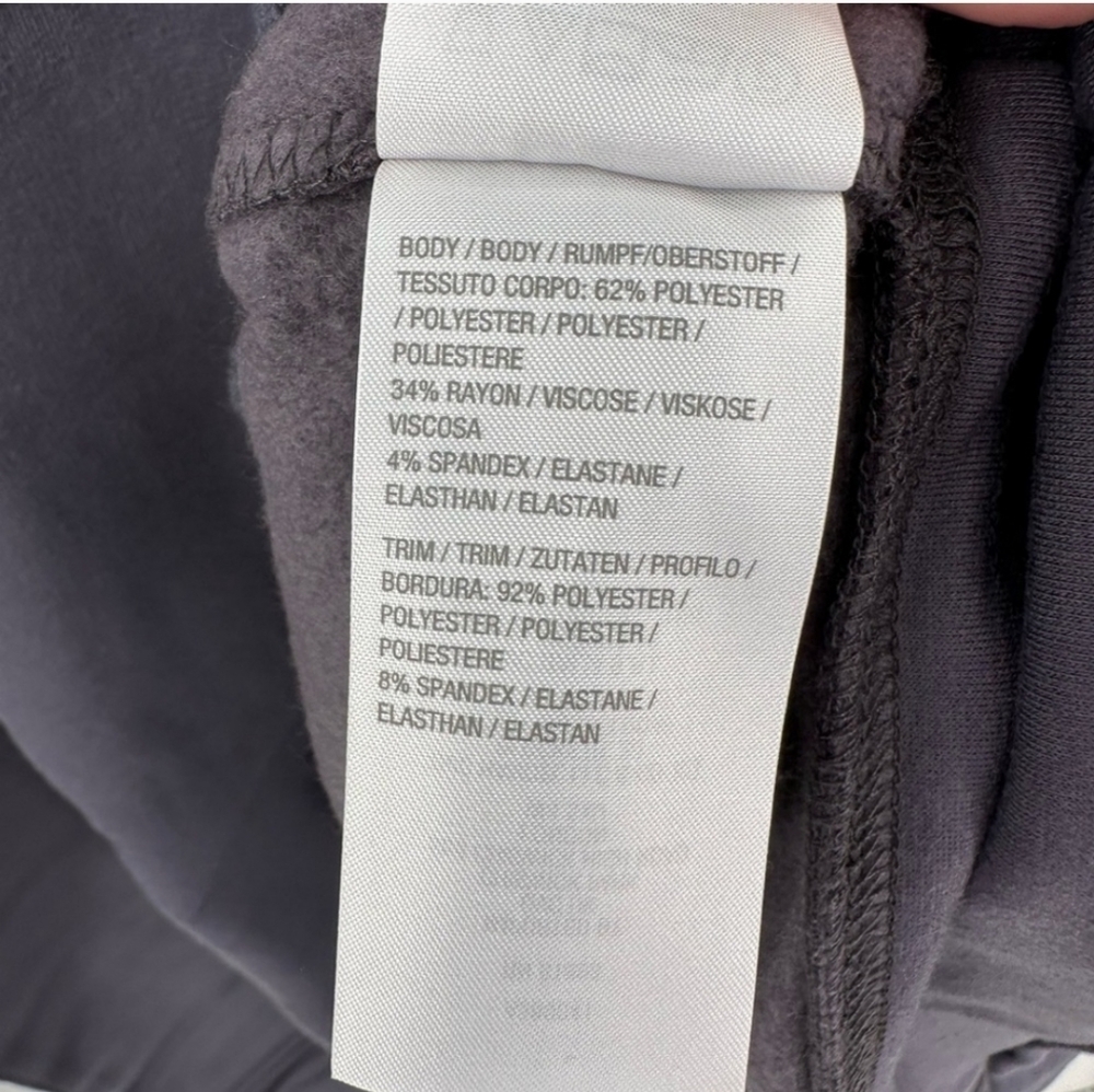 All Worthy Hunter McGrady Velvet Hoodie Pewter Cold Shoulder Pullover, 5X - Picture 3 of 7